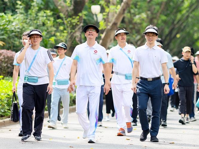 深圳人的健身搭子“日行万步”小程序全新上线 已有超5万人参与