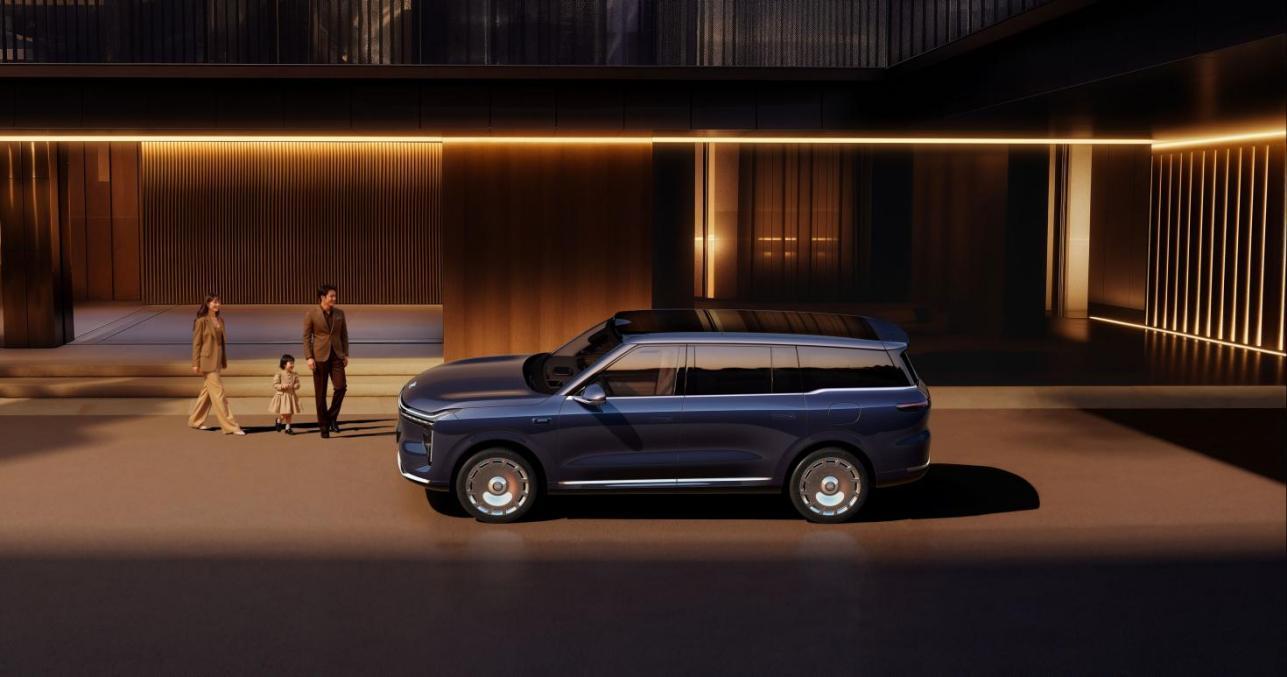 智己LS9全球首发，重塑大六座SUV价值标杆