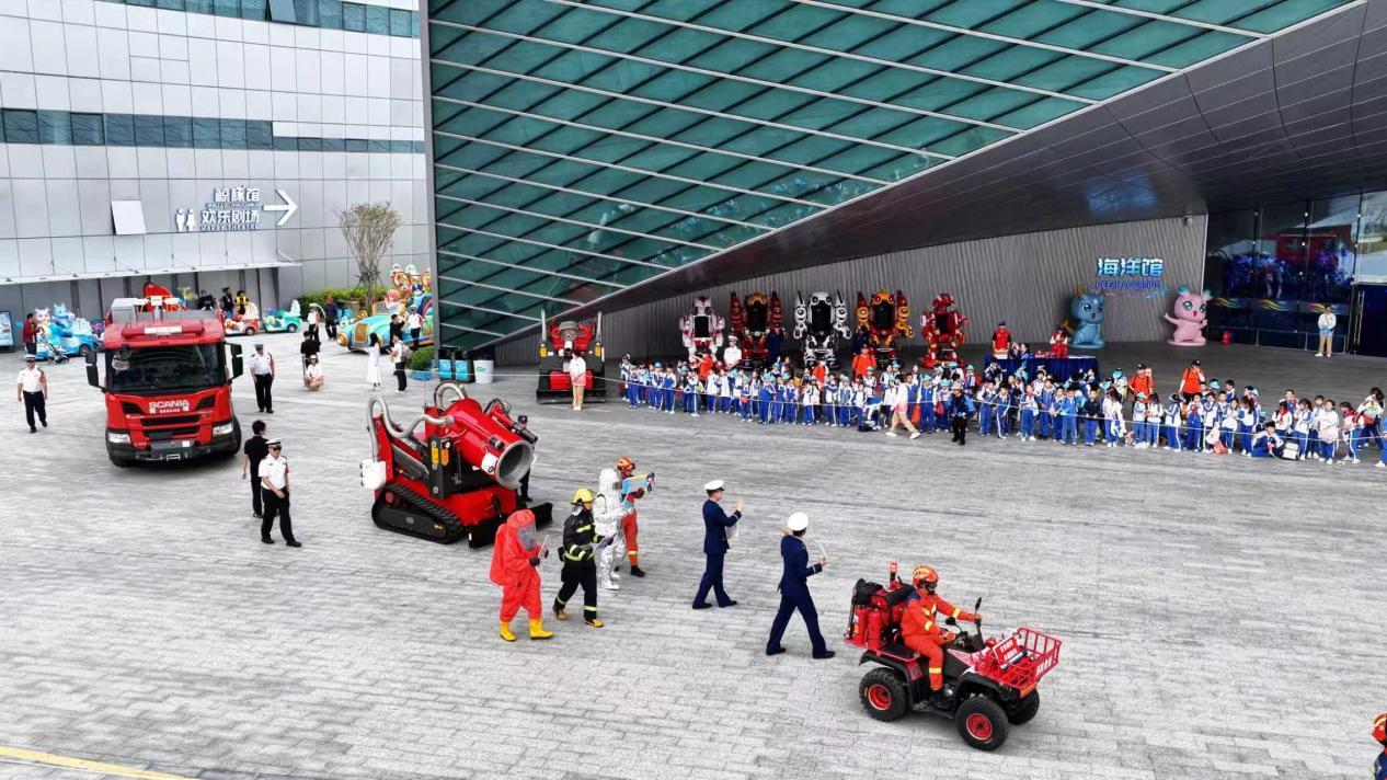 全国消防日 小梅沙海洋世界推出公益免票活动