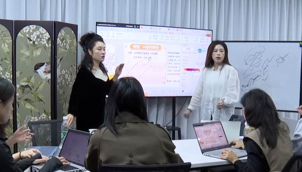 央视聚焦！兴趣岛为何能成为银发精神养老的行业样本？