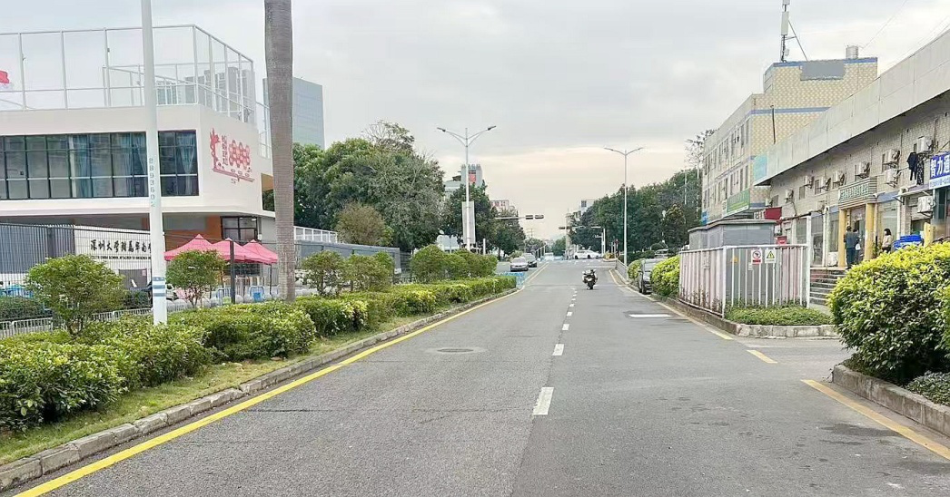 深圳平湖万福路安全隐患整改落地 学生出行通道增设非机动车道