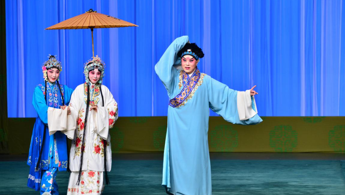 “戏”传薪火！2025戏曲名师传承计划暨罗湖戏曲名家名段展演上演