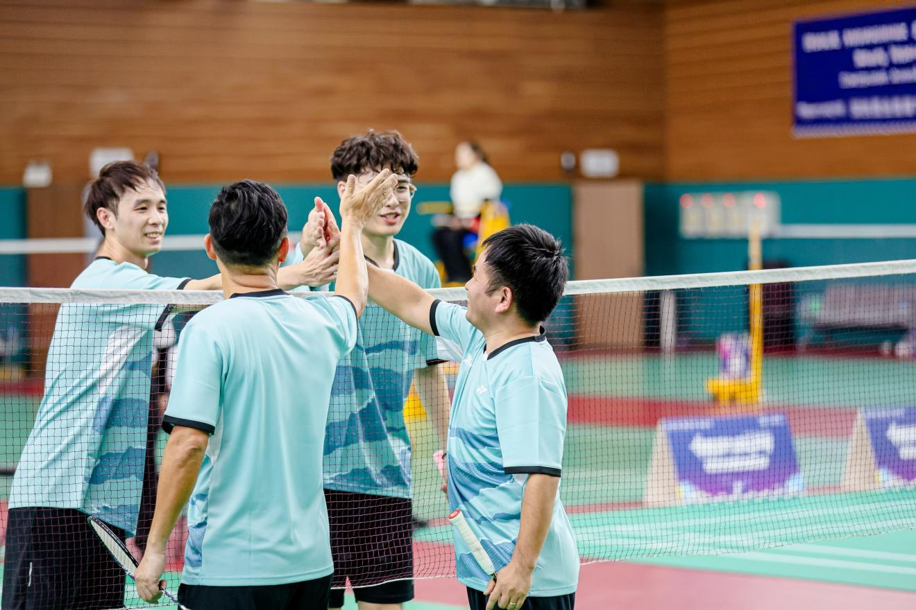 以球会邻，深铁首届“铁友杯”业主羽毛球赛收官