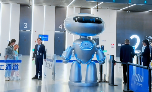 自媒体博主“擦地哥”：探寻光明，体验不一样的快乐