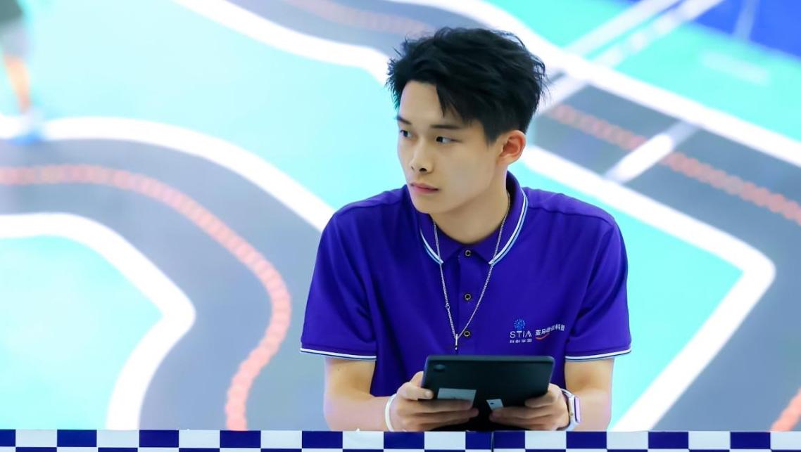 深圳“技客”故事｜苏恩健：21岁毕业生逆袭路 关键词解锁冠军密码