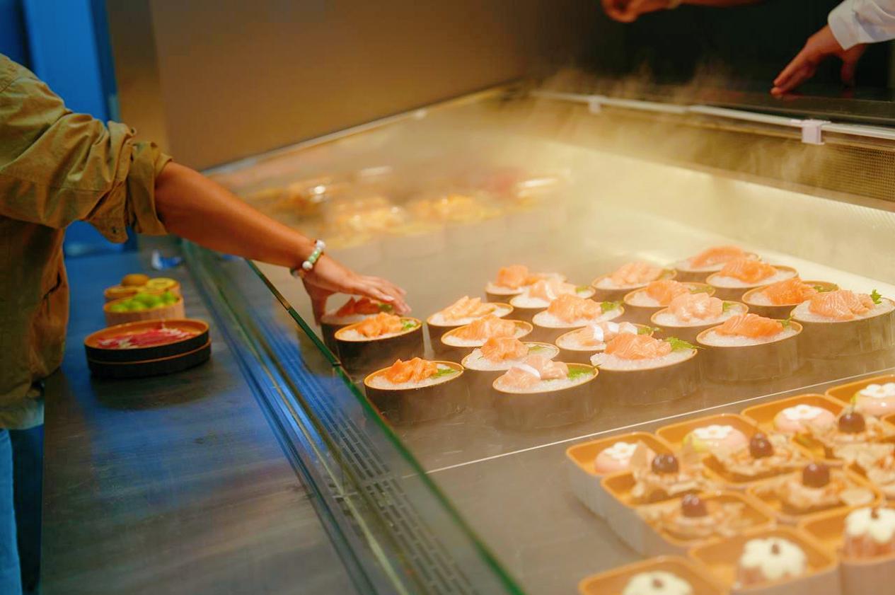 海底捞大排档火锅首店将启！200余款产品、按盘计价，火锅店里也能“逛市集”