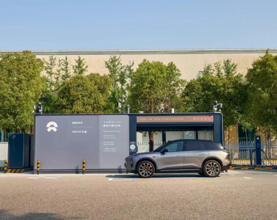 多品牌战略撬动销量逆袭，蔚来活过来了？四季度盈利大考在即