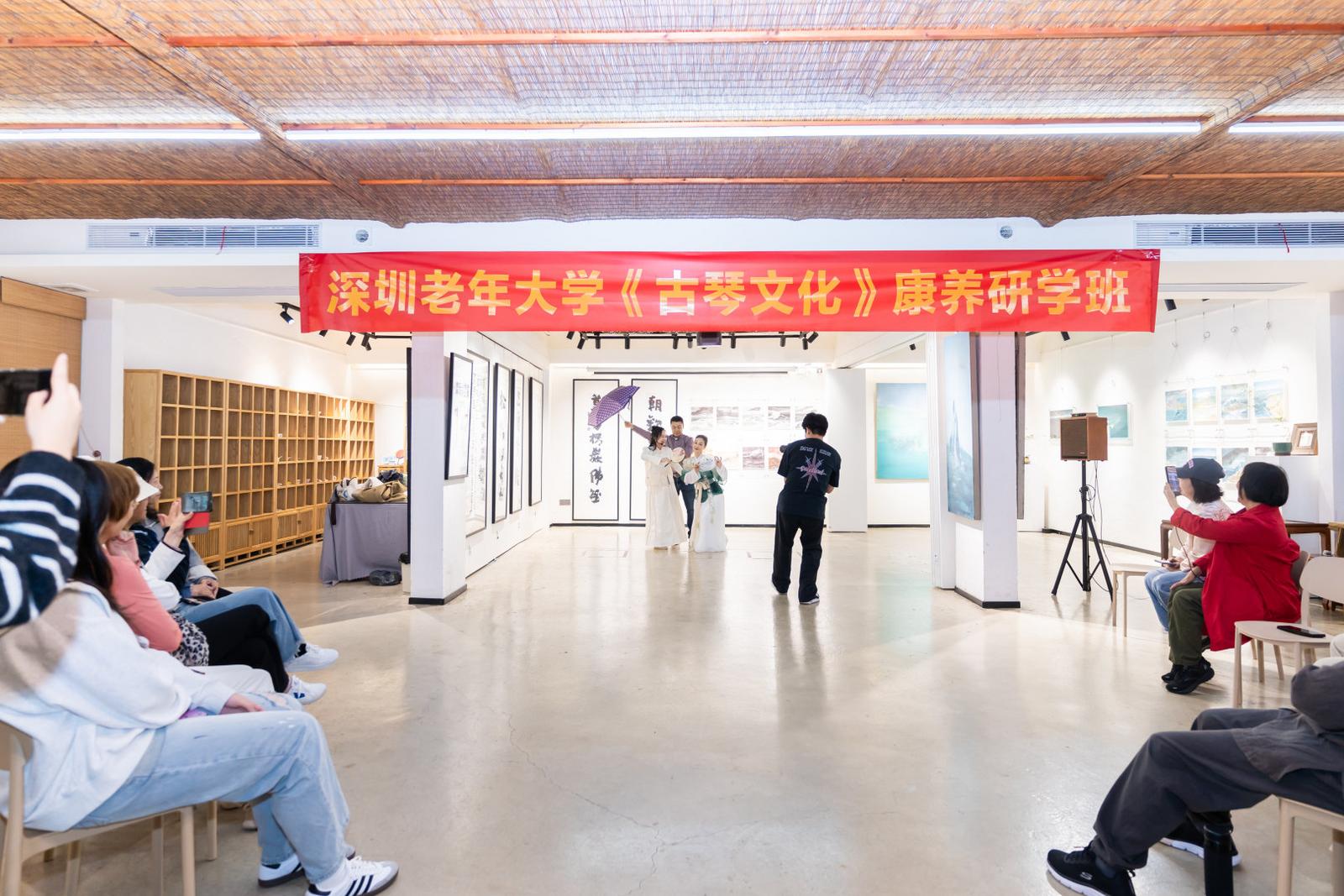 图5 粤剧《白蛇传》选段演出.jpg