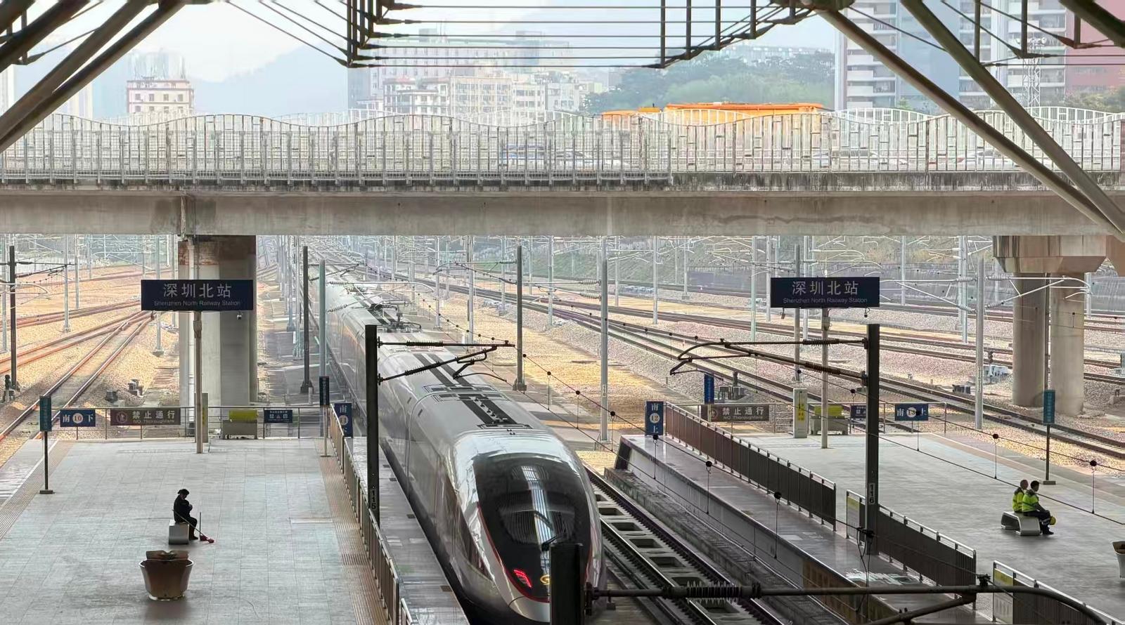 元旦小长假深圳铁路计划增开旅客列车超200列