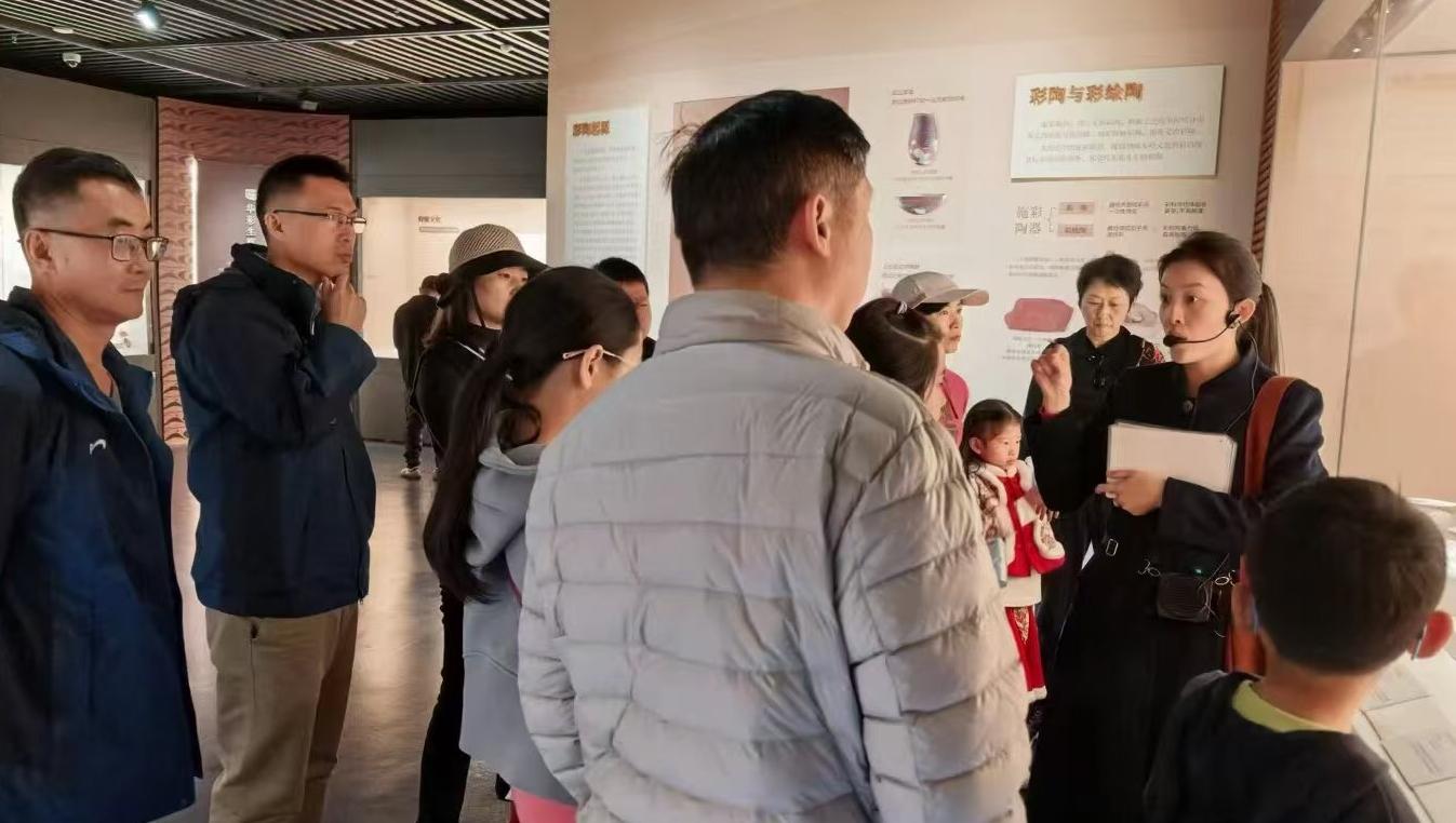接待观众3.73万人次创新高 深圳博物馆元旦假期“文博热”升温