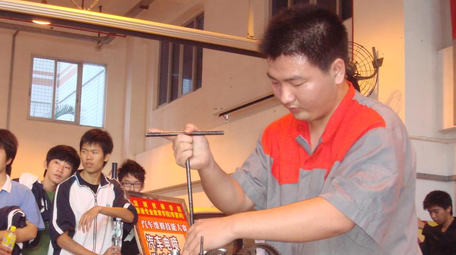 深圳“技客”故事|手握“硬本领” 闯出新天地 技术能手邹渊的创业故事