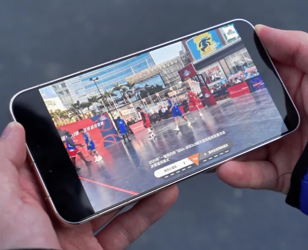 圳BA3*3城市篮球超级联赛总决赛燃爆全城 华为Mate80系列手机全程赛事直播