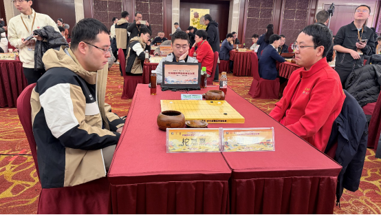 围甲第十四轮上演多局逆转：深圳龙华队3-1力克衢州烂柯队