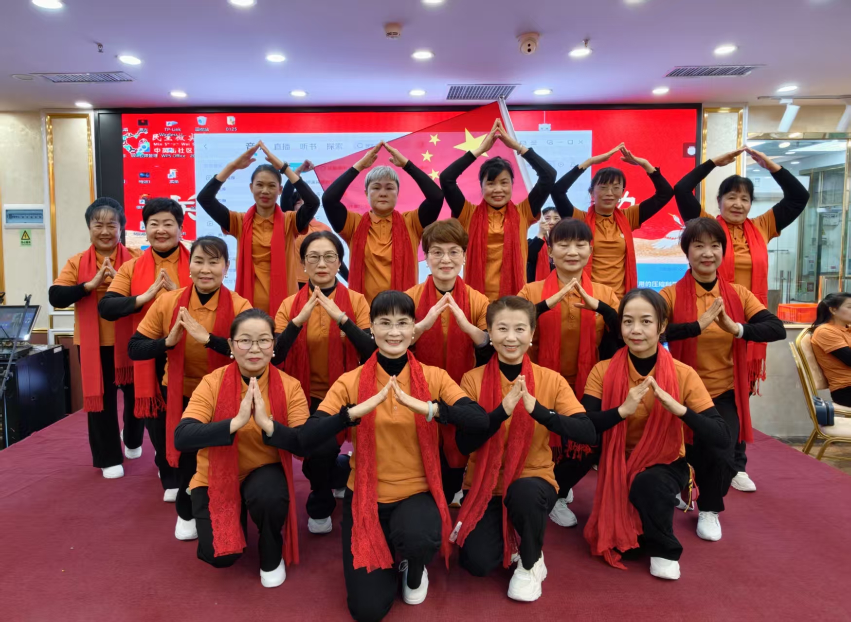 0ac8710202f20d8f707a3f74e74b5c85.jpg 0ac8710202f20d8f707a3f74e74b5c85.jpg