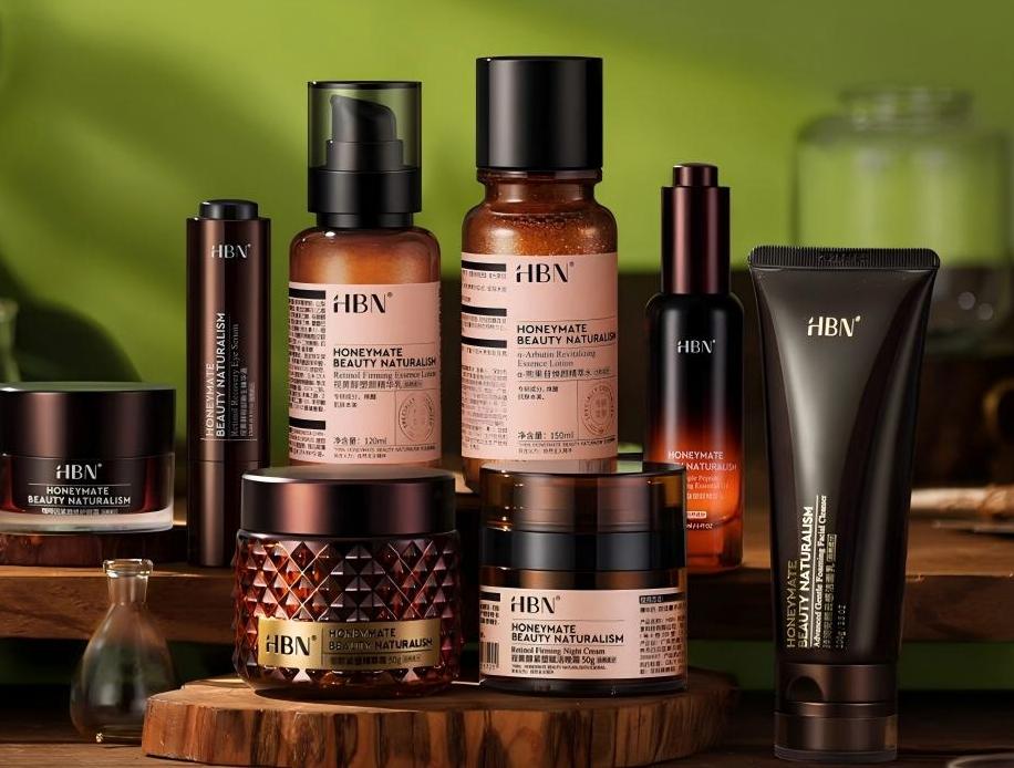 消费观察｜护家科技赴港IPO：国货功效护肤的“深圳速度”与成长逻辑