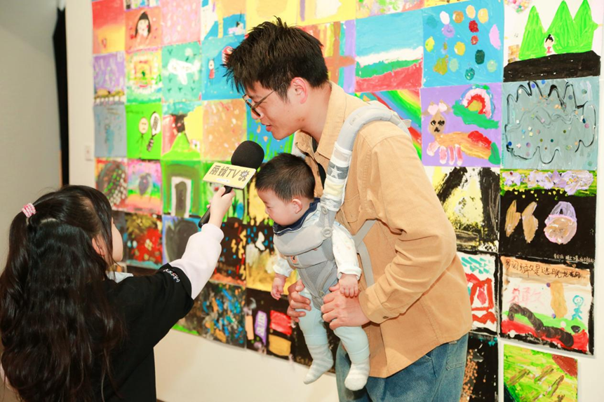 丽娟实验艺术三年展《游戏》在深圳OCAT开幕：儿童主导设计游戏作品并开放互动