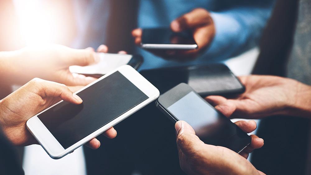 “洗车应该走路还是开车？”一众AI“翻车”了？记者实测