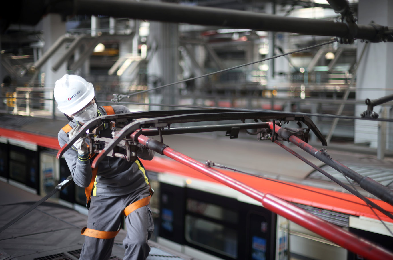新春走基层｜港铁（深圳）加强列车“体检”  守护春运平安路