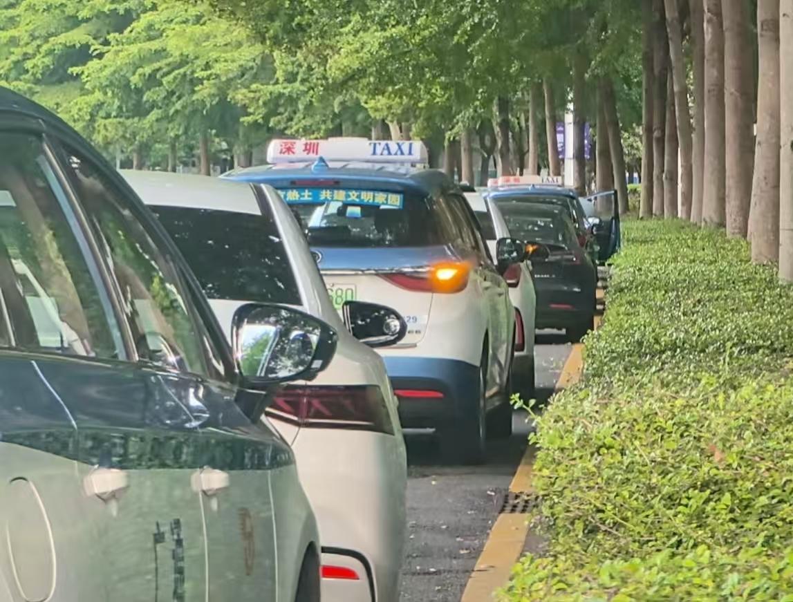 深圳拟立法盘活车位修改缴费流程 “宜停车”管理难题将迎来新解法