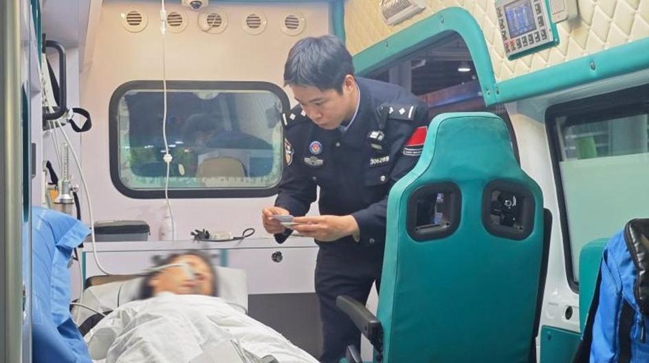 大年初二凌晨生命接力：皇岗边检紧急开启绿色通道助危重患者返港救治