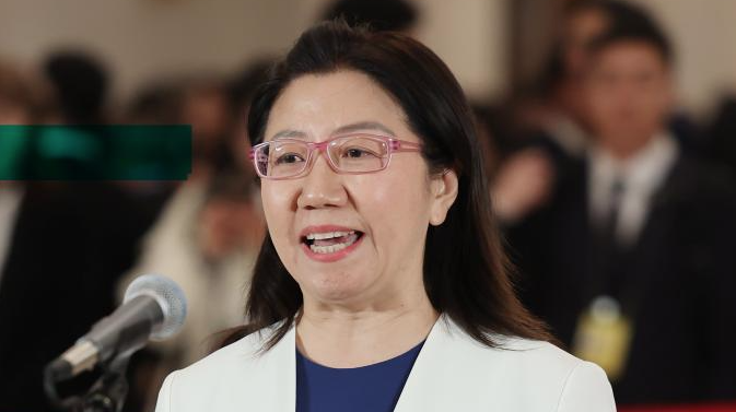 委员通道丨李颖：努力做更大、更聪明和更绿色的海运
