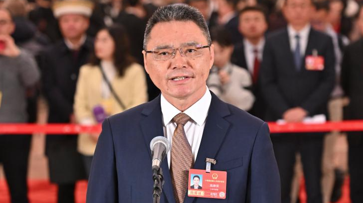 代表通道丨高德荣：让小麦学会“抢时间” 让种粮人有奔头