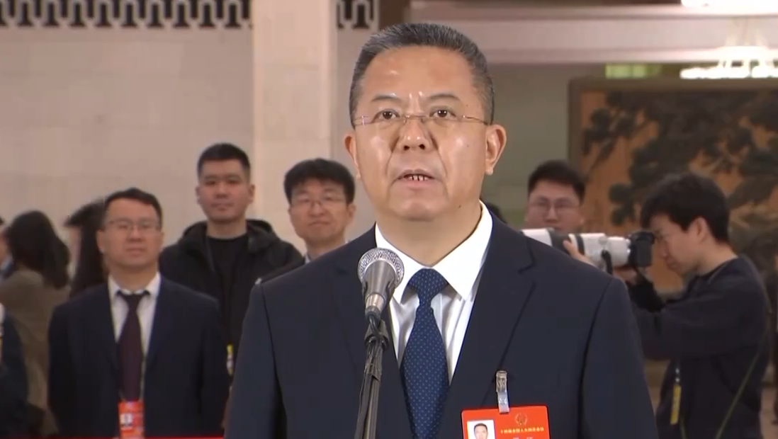 代表通道丨柳江：攻克蓄电池“减重”关 助力CR450跑出新的中国速度
