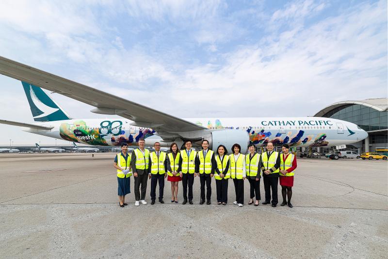国泰航空与西九文化区管理局推出“香港精神号”全新艺术涂装客机向世界展示香港蓬勃多元的文化魅力