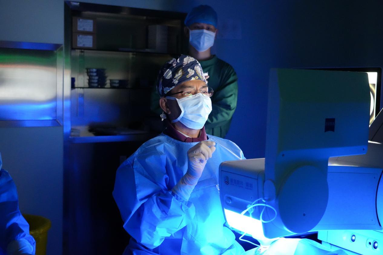“新全飞SMILEpro”突破800例 深圳普瑞眼科 10秒极速微创技术获官方认证