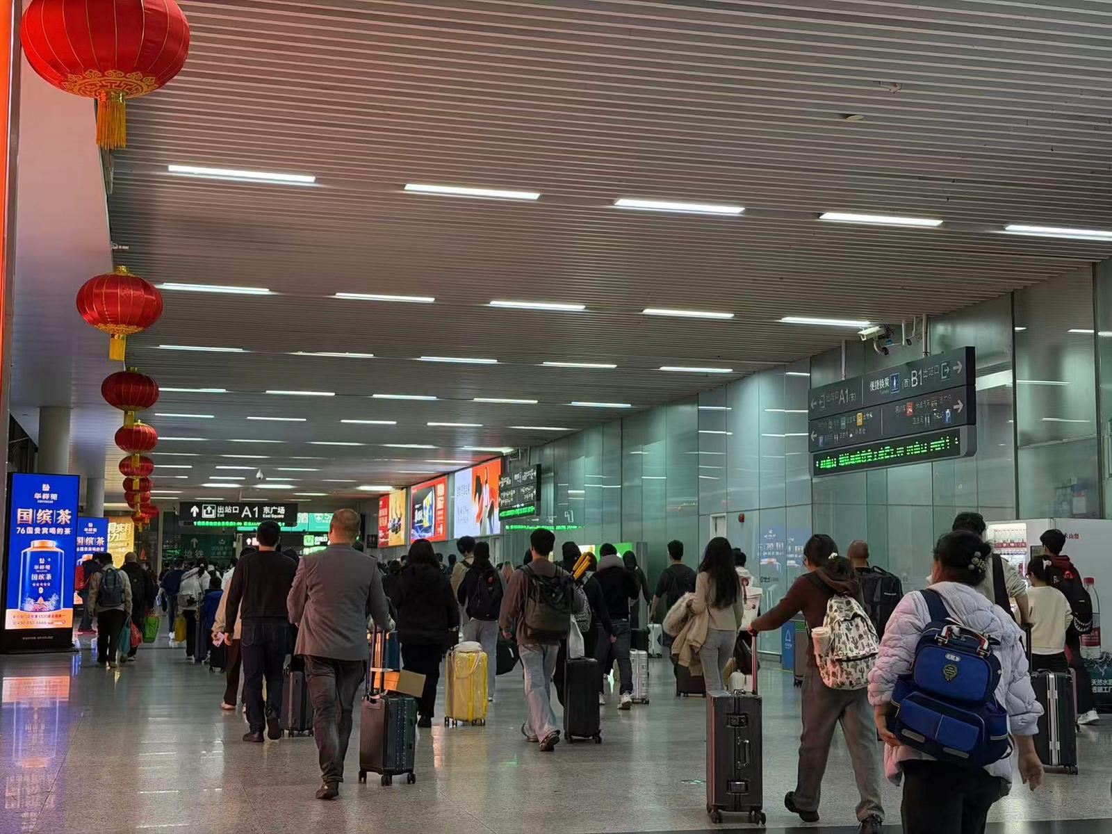 深圳铁路清明假期首日火车票3月21日开售