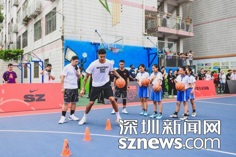 nba球星体验校园篮球文化白芒小学学子与球星零距离接触