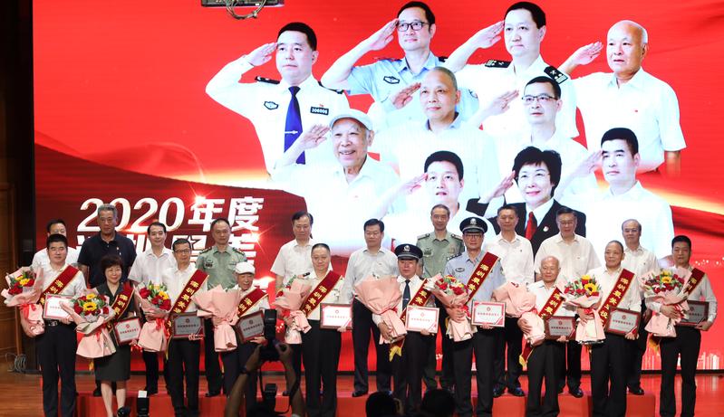 首届“深圳最美退役军人”发布仪式在深举行