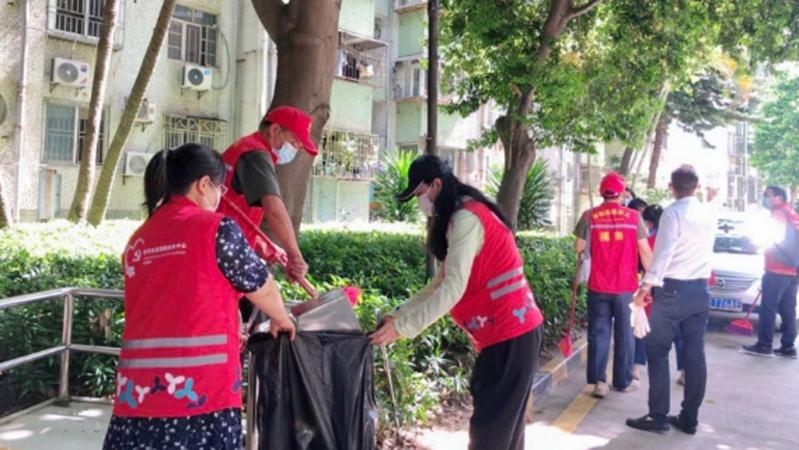 【志愿者风采】创建第六届全国文明城市，深圳香蜜二村“红马甲”在行动