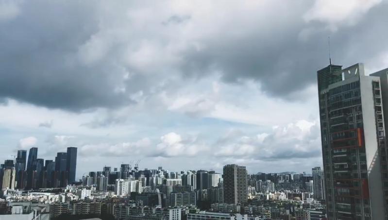 IN视频｜今日深圳6月21日：每一朵云都是独一无二的