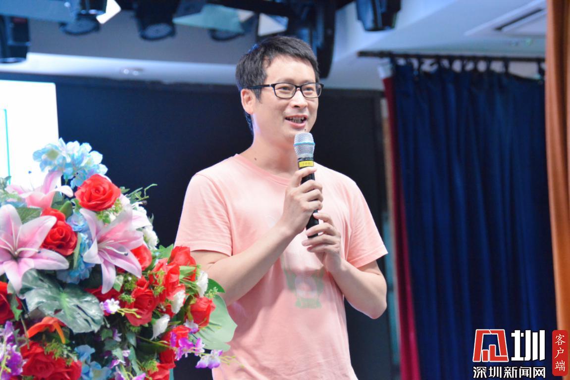 冰心文学盛典专家进校园第五场丨陈诗哥儿童文学的趣味和光华