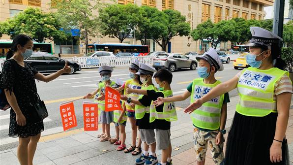 【小康·摄影】深圳罗湖新南社区：让文明渗透社区的每一个角落