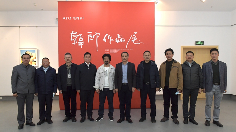 “韩帅作品展”在宝安图书馆开幕 100幅优秀作品亮相_深圳新闻网