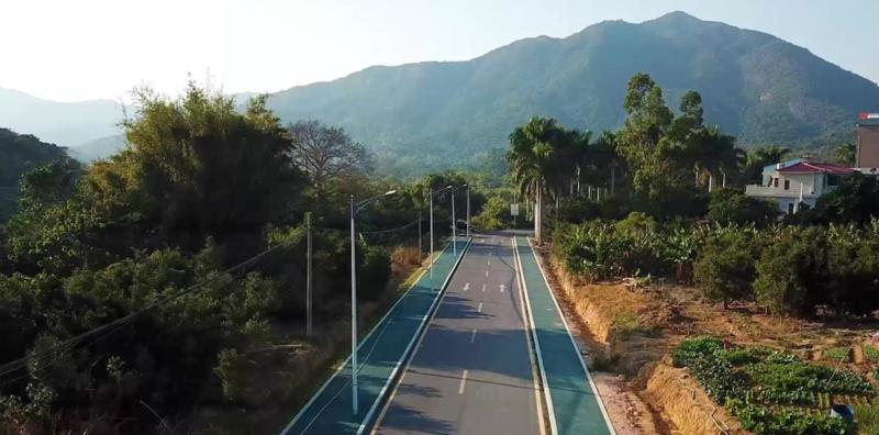 【百灵·靓】社区居民“家门口”的绿道完工 深圳大鹏新区西涌绿道上线啦！