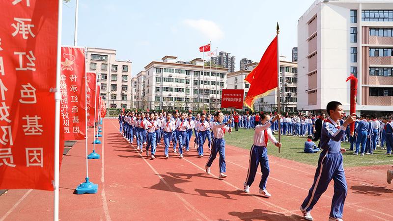 【第二课堂】“百校”庆“百年”红领巾火炬接力跑 跑进深圳丹堤实验学校