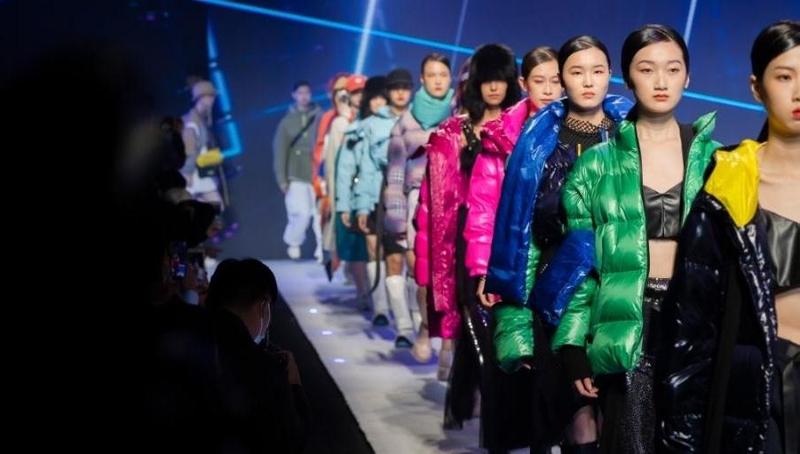 服装防护性能成关注重点！2021广交会时尚周（秋季）发布秀举行