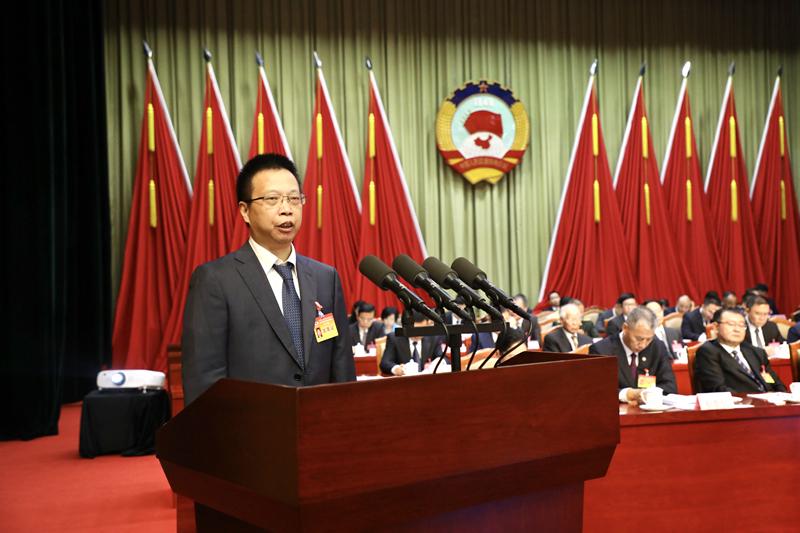 区政协委员杜生鸣:聚焦"专精特新"培育隐形冠军宝安是产业大区,拥有规