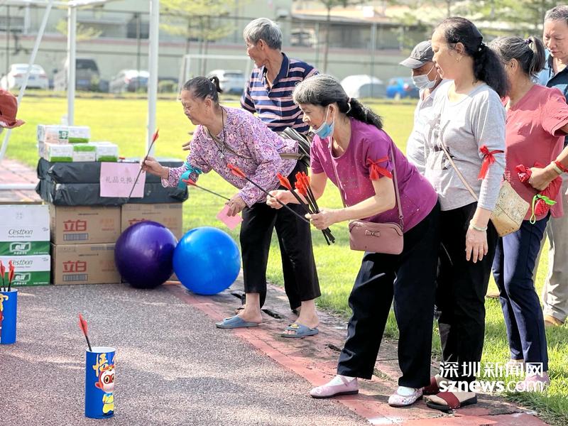 新羌社区老年人参加趣味运动会 与健康同行