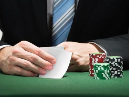 澳门司警局侦破一不法经营赌博及洗黑钱犯罪集团，拘捕11人