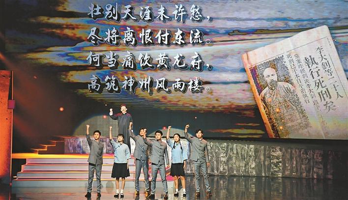 开启“崭新的境界” 第22届深圳读书月经典诗文朗诵会举行