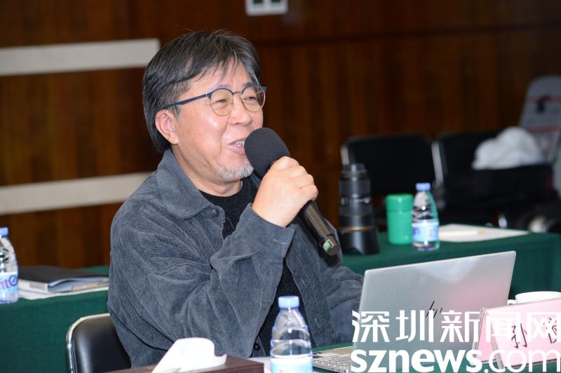 他被称为“早熟而晚成”的诗人 孙夜诗歌研讨会在深圳举行