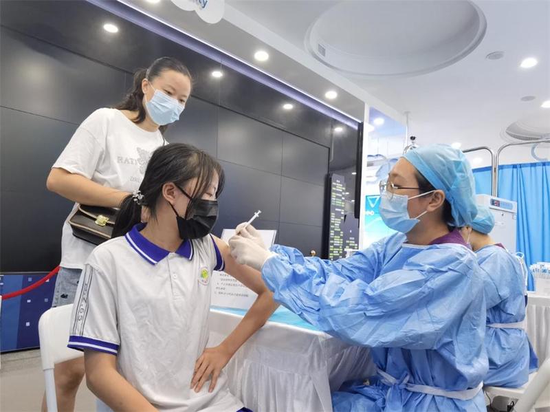 加强针接种突破62万剂次！广州白云新冠疫苗接种总剂次超800万