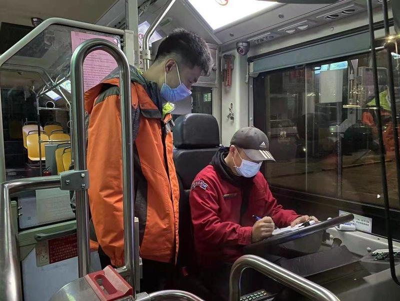 多措并举，广州公交企业开启“春运模式”