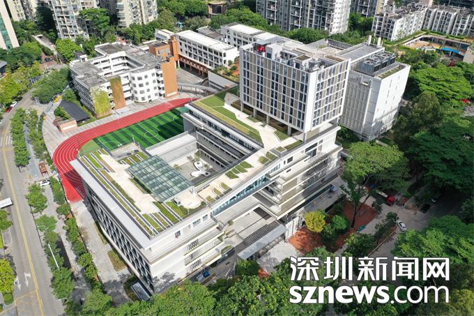 南外集团科苑小学二期扩建工程喜获2022柏林设计金奖