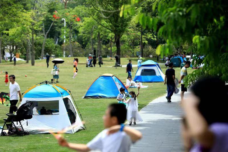 五一假期深圳2288万人次游公园
