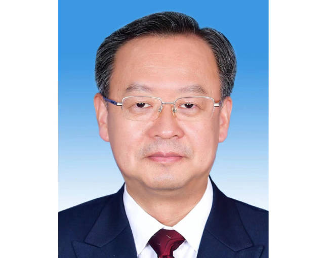 陈新烈的图像